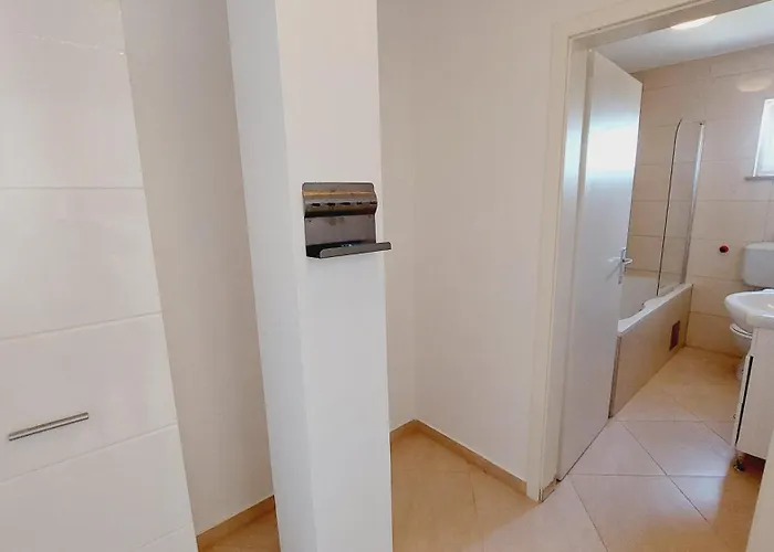 Adria شقة *