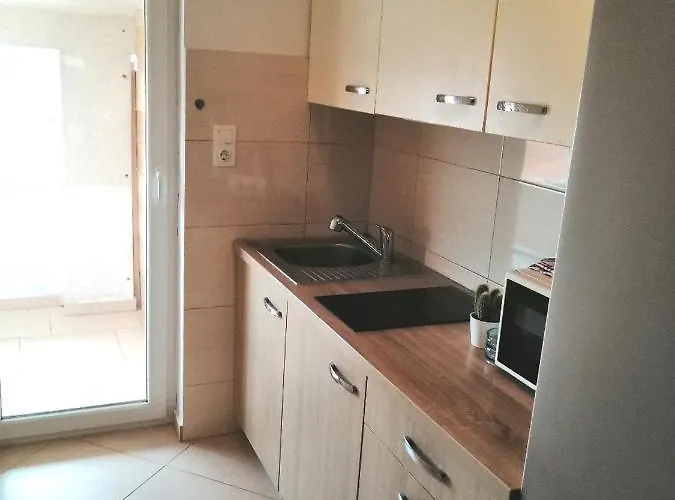 Apartman Adria *